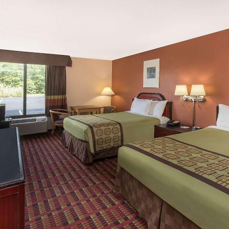 Days Inn By Wyndham Myrtle Beach Socastee Extérieur photo