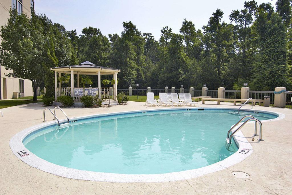 Days Inn By Wyndham Myrtle Beach Socastee Extérieur photo